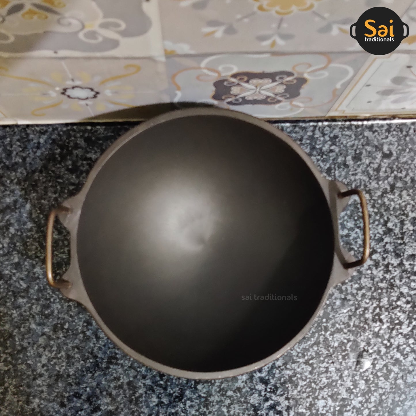 Cast Iron Kadai | Special Fine Finish | Pre-Seasoned