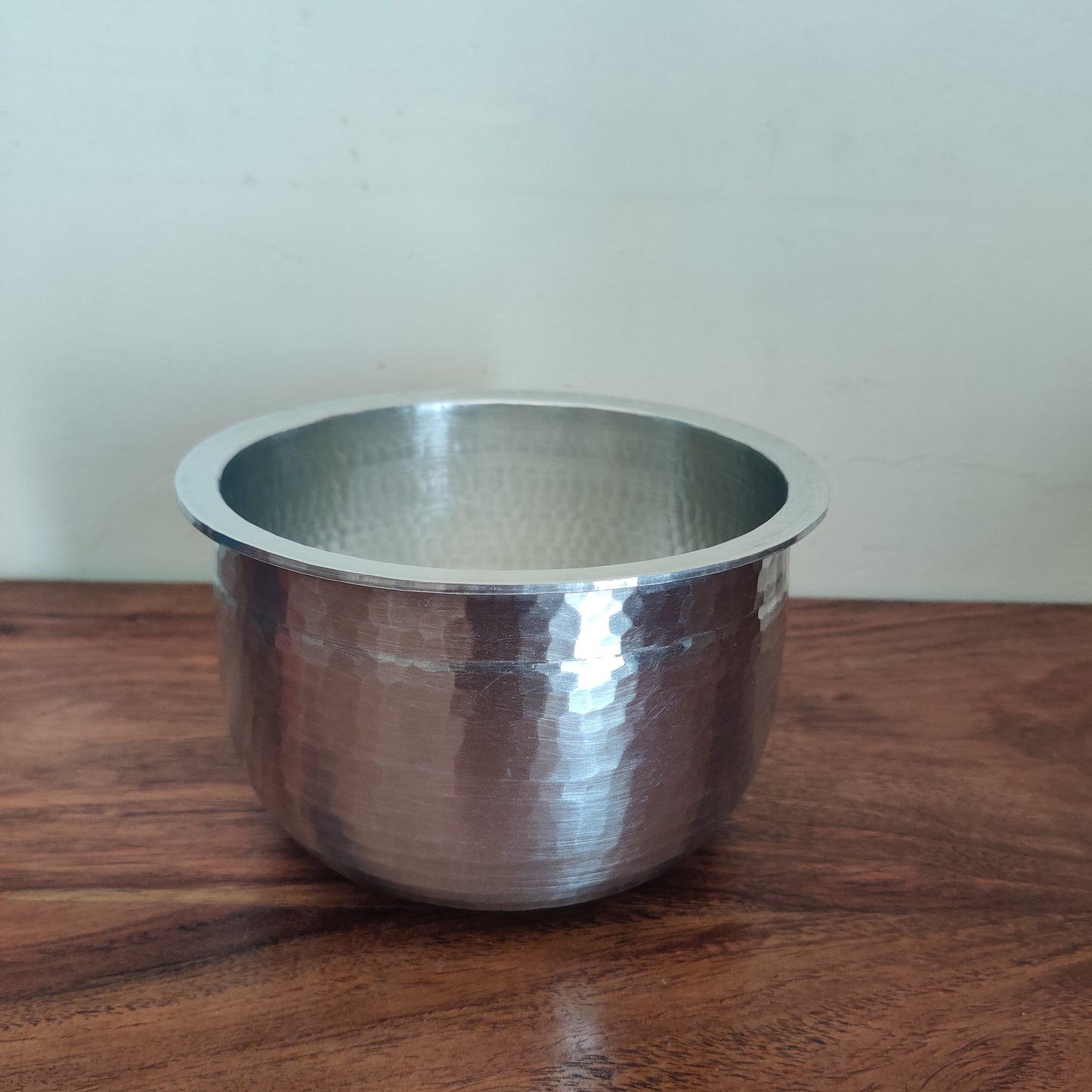 Eeyachombu | Tin Vessel | Kinnam Shape
