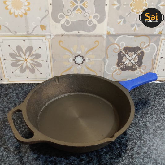 Cast Iron Skillet | long handle with silicon grip | Pre-Seasoned