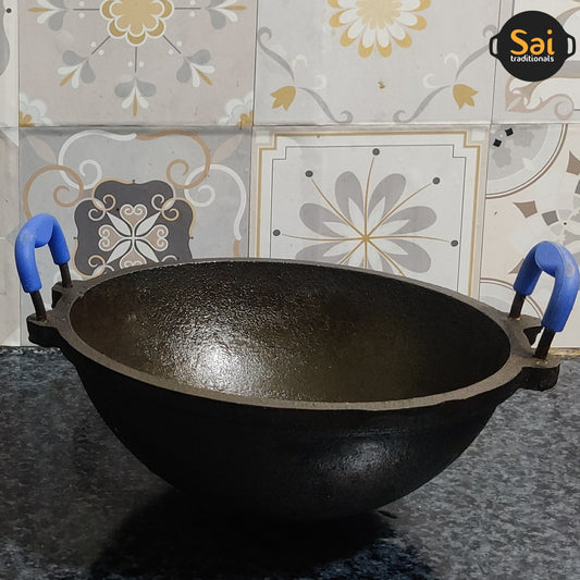 Cast Iron Kadai | with Silicon Grip | Pre-Seasoned